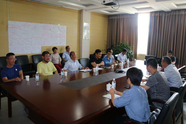 民盟洛陽市委領(lǐng)導(dǎo)來我公司走訪座談